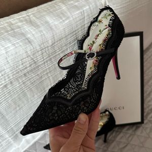 - New GUCCI heels